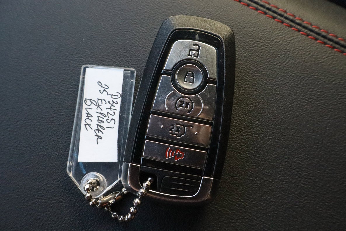 2025 Ford Explorer ST-Line