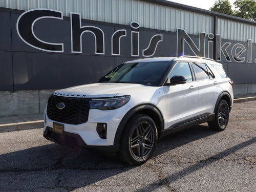 2025 Ford Explorer ST-Line 4WD