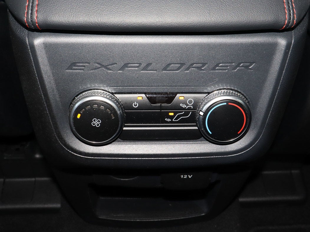 2025 Ford Explorer ST-Line 4WD