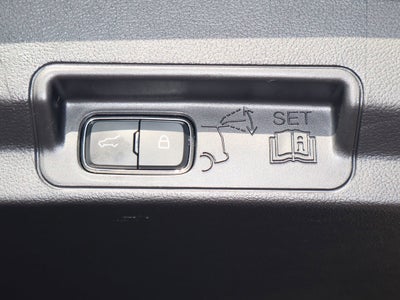 2025 Ford Explorer ST-Line 4WD