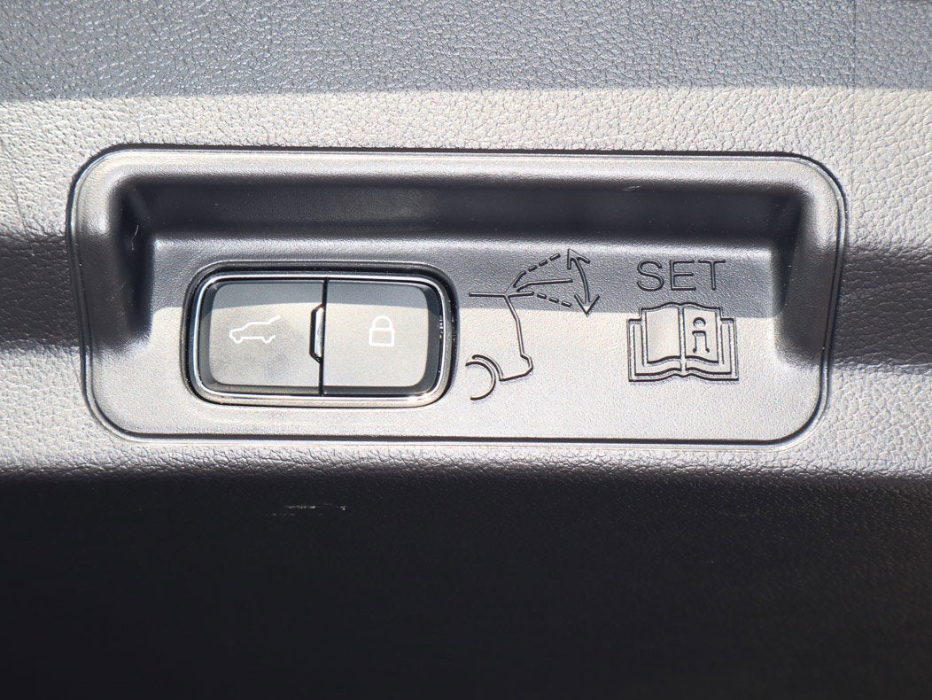 2025 Ford Explorer ST-Line 4WD