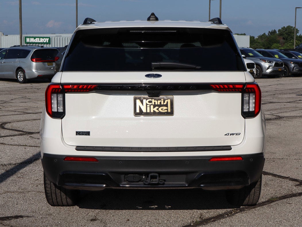 2025 Ford Explorer ST-Line 4WD