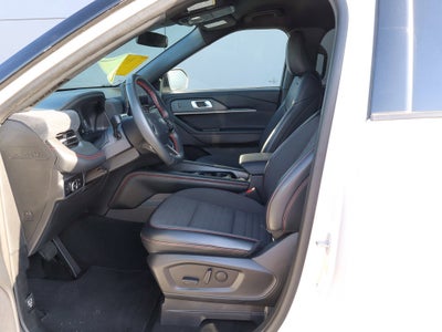 2025 Ford Explorer ST-Line 4WD
