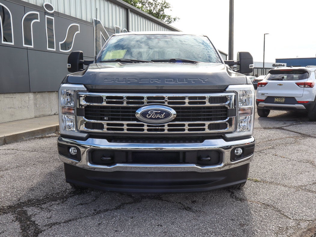 2024 Ford Super Duty F-250 SRW XLT 4WD Crew Cab 6.75' Box