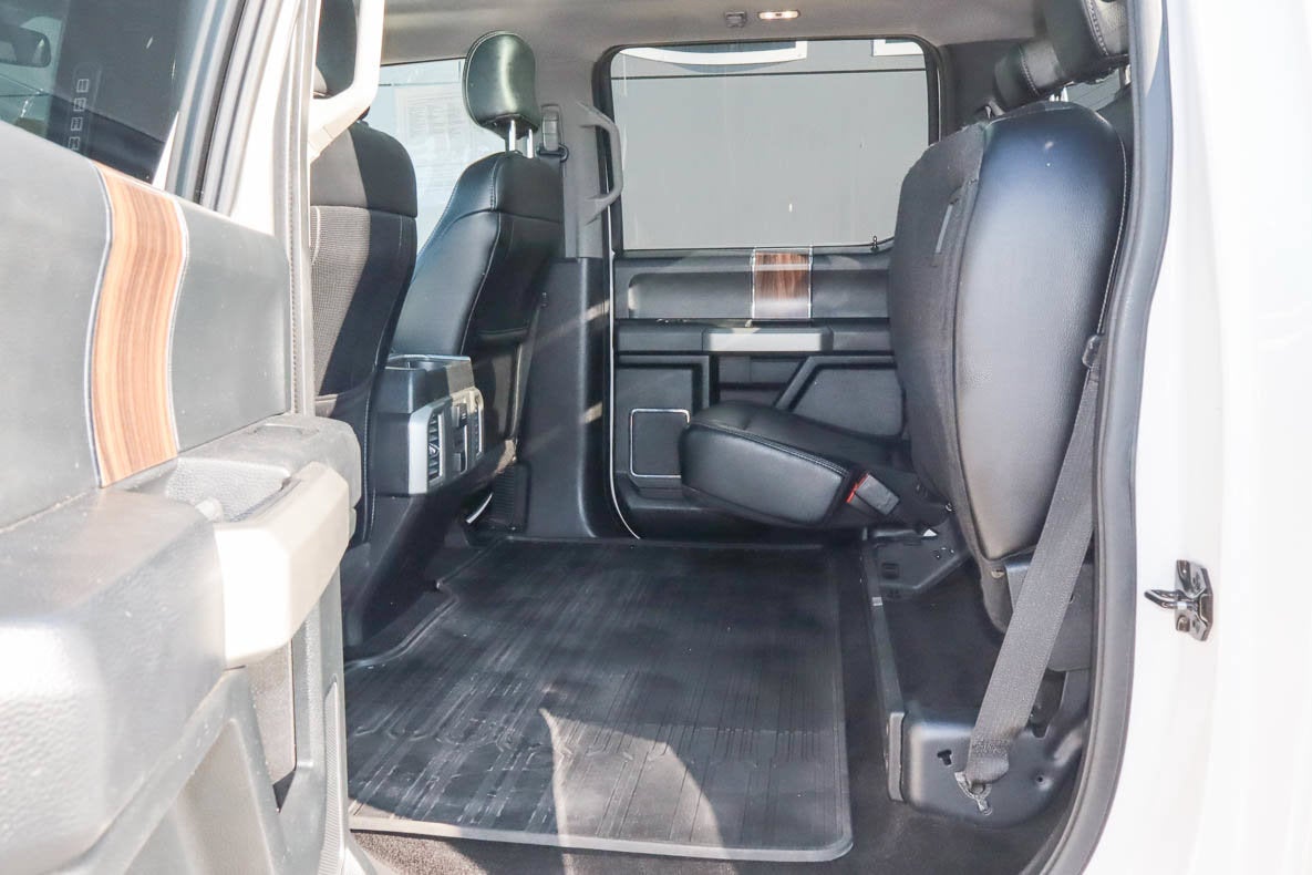 2016 Ford F-150 4WD SuperCrew 145 Lariat