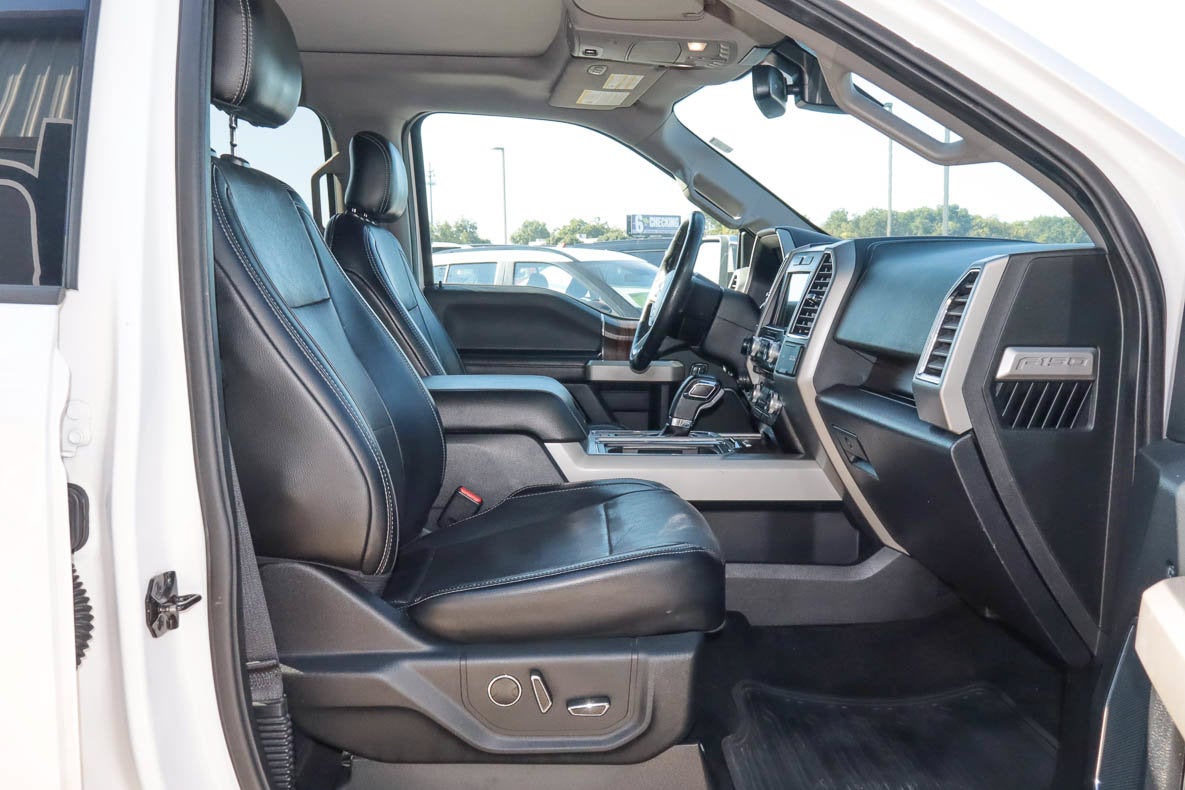2016 Ford F-150 4WD SuperCrew 145 Lariat