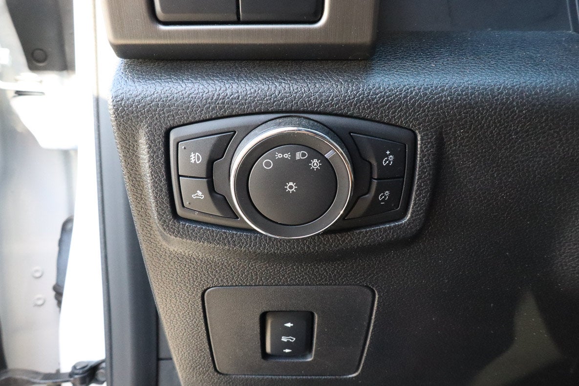 2017 Ford F-150 Base