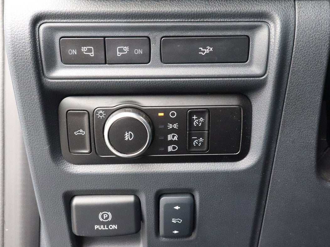 2023 Ford F-150 Base