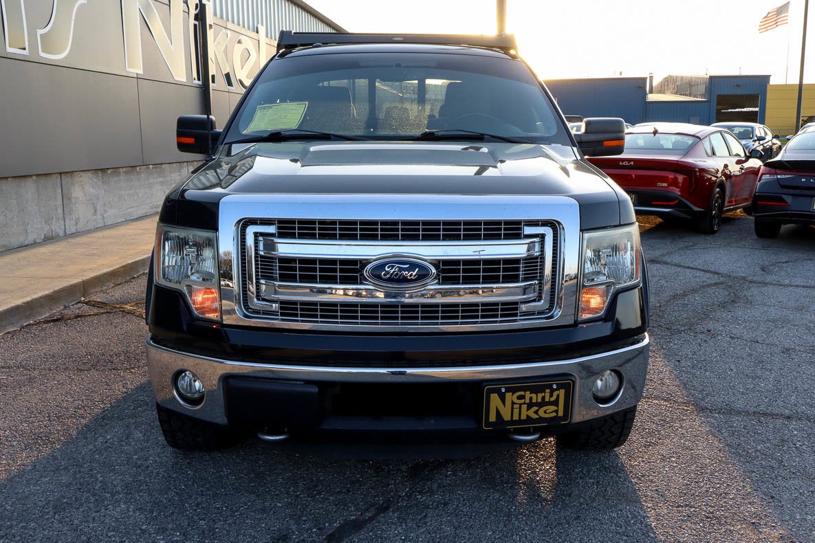 2013 Ford F-150 4WD SuperCrew 145 XLT