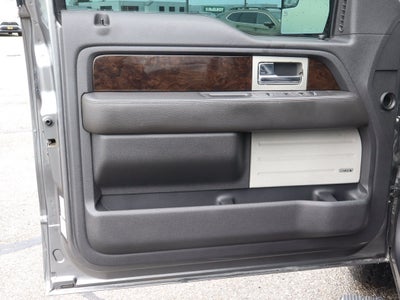 2014 Ford F-150 4WD SuperCrew 145 Platinum