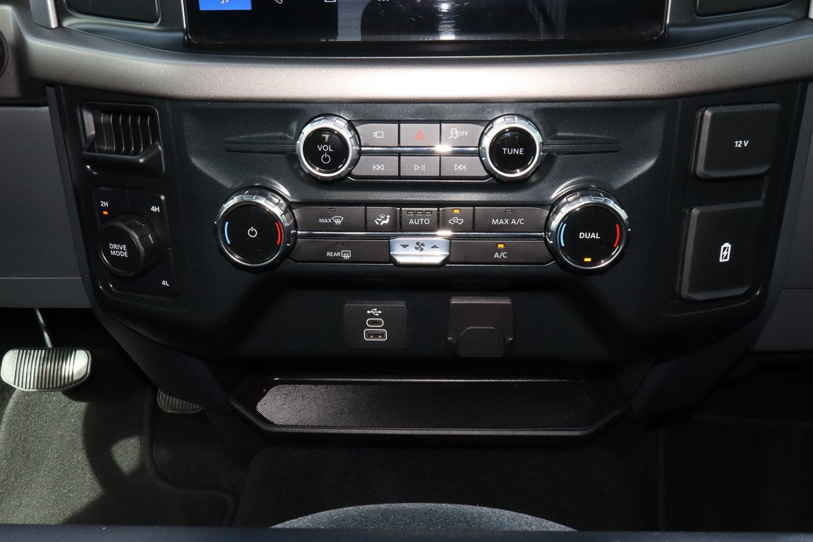 2025 Ford F-150 XLT 4WD SuperCrew 5.5' Box