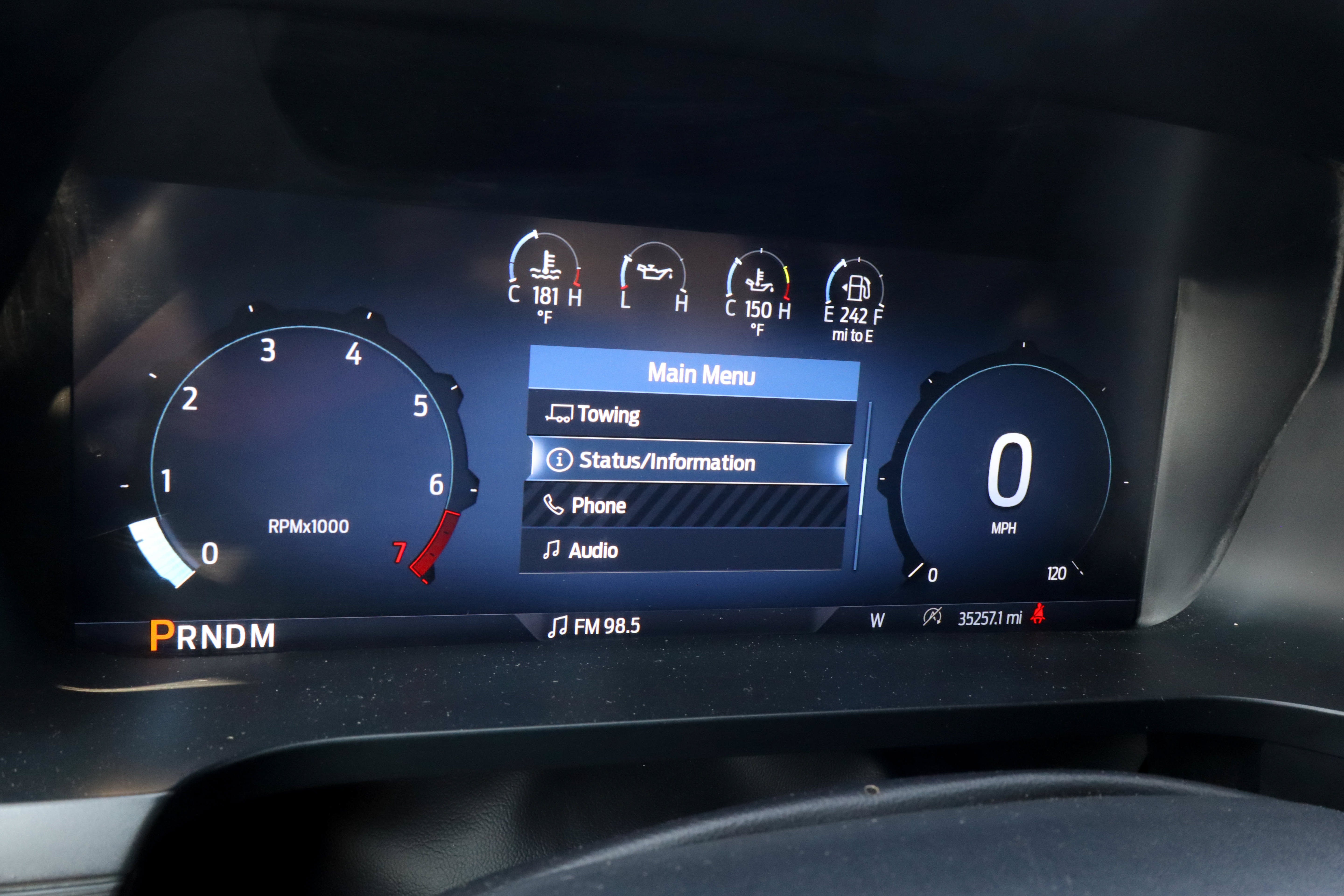 2025 Ford F-150 XLT 4WD SuperCrew 5.5' Box
