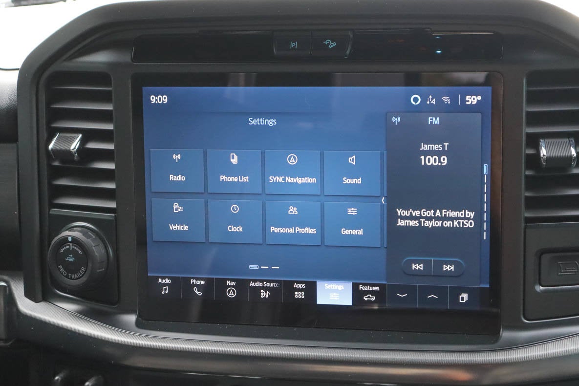 2025 Ford F-150 LARIAT 4WD SuperCrew 5.5' Box