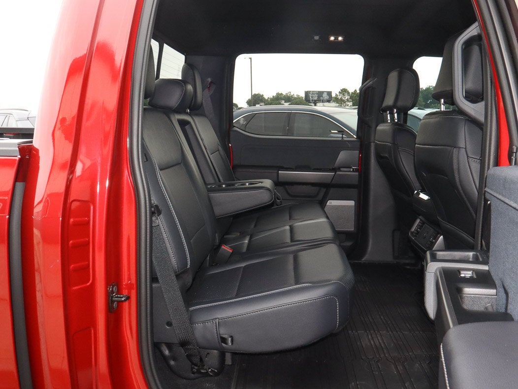 2025 Ford F-150 LARIAT 4WD SuperCrew 5.5' Box