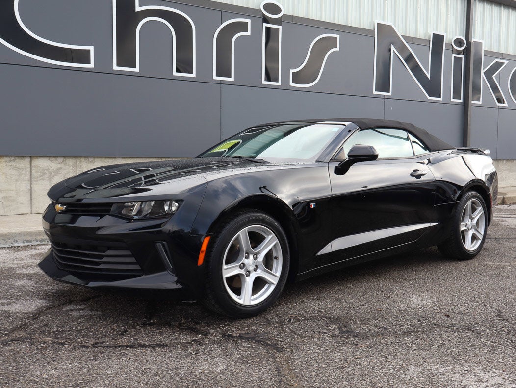 2017 Chevrolet Camaro 2dr Conv 1LT