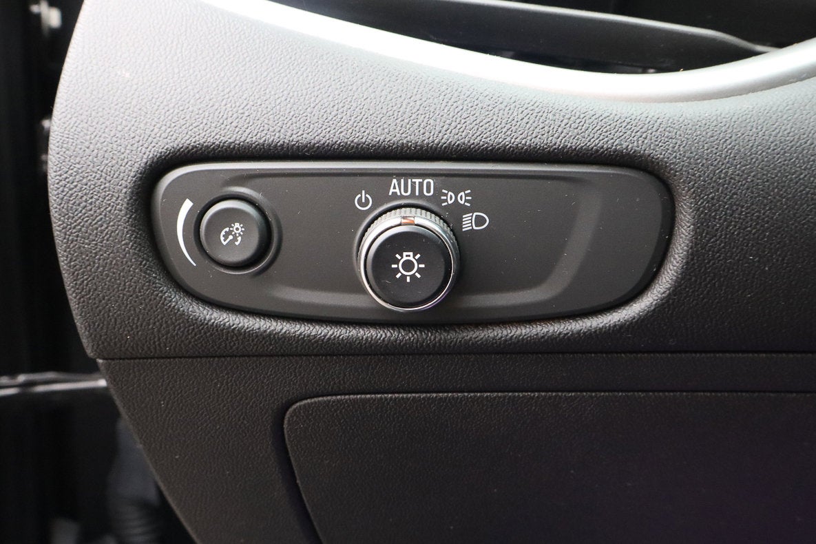 2022 Chevrolet Malibu LS