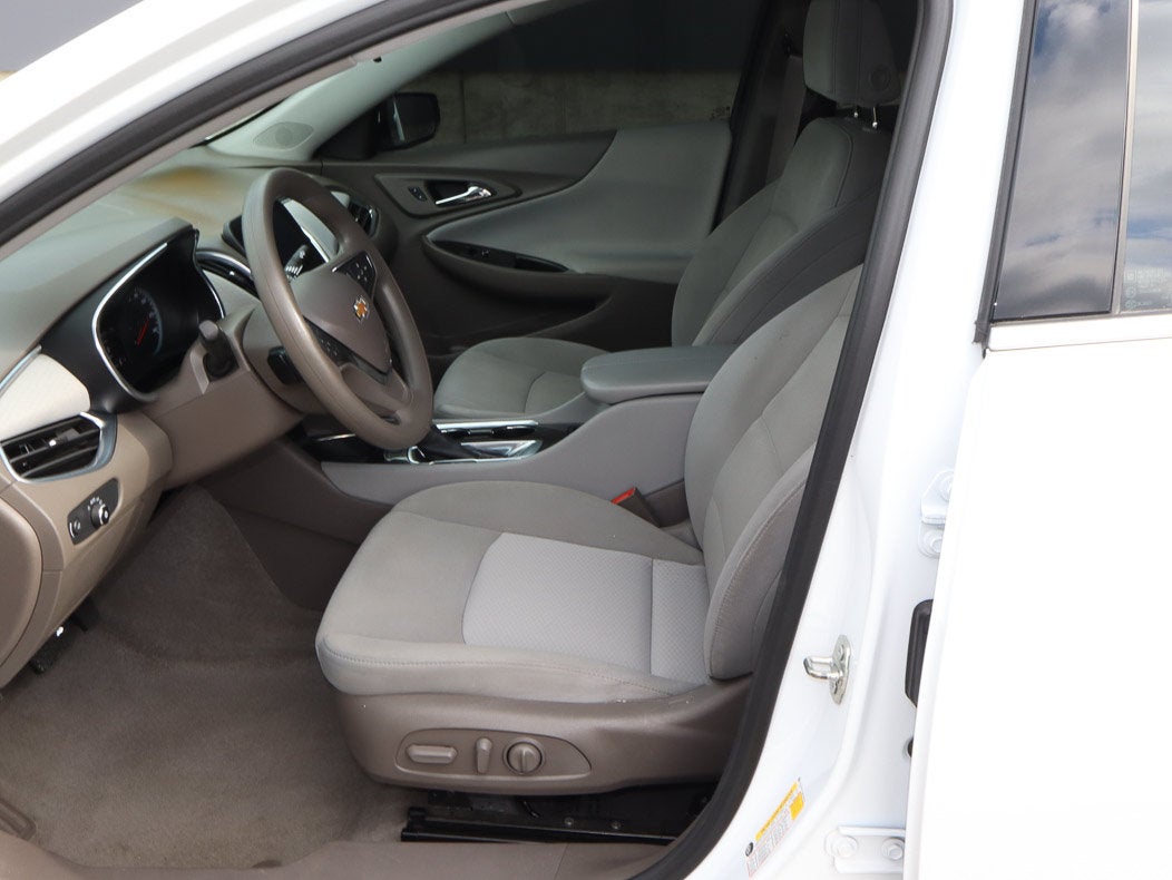 2021 Chevrolet Malibu 4dr Sdn LT
