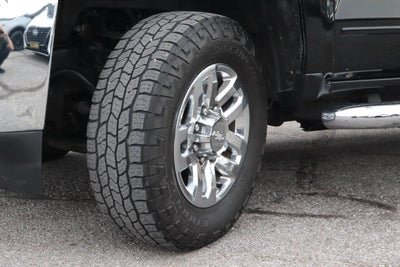 2019 Chevrolet Silverado 2500HD 4WD Crew Cab 153.7 LT