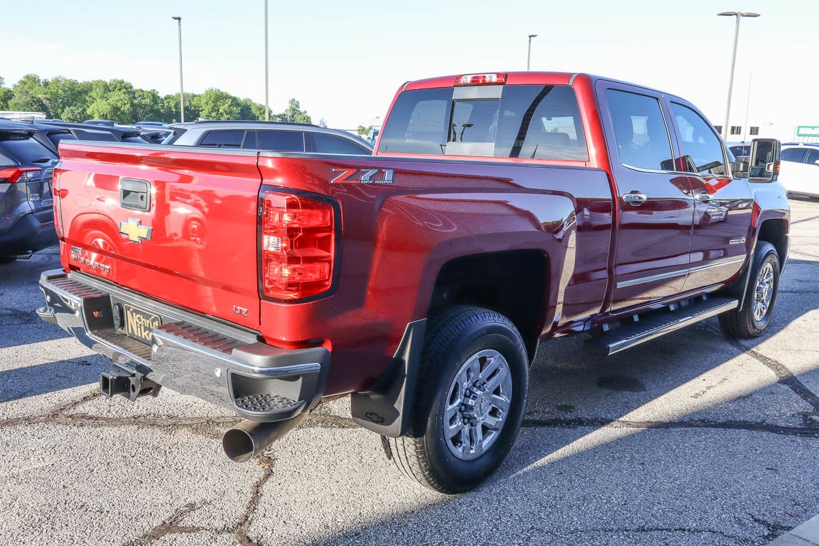 2019 Chevrolet Silverado 2500HD 4WD Crew Cab 153.7 LTZ