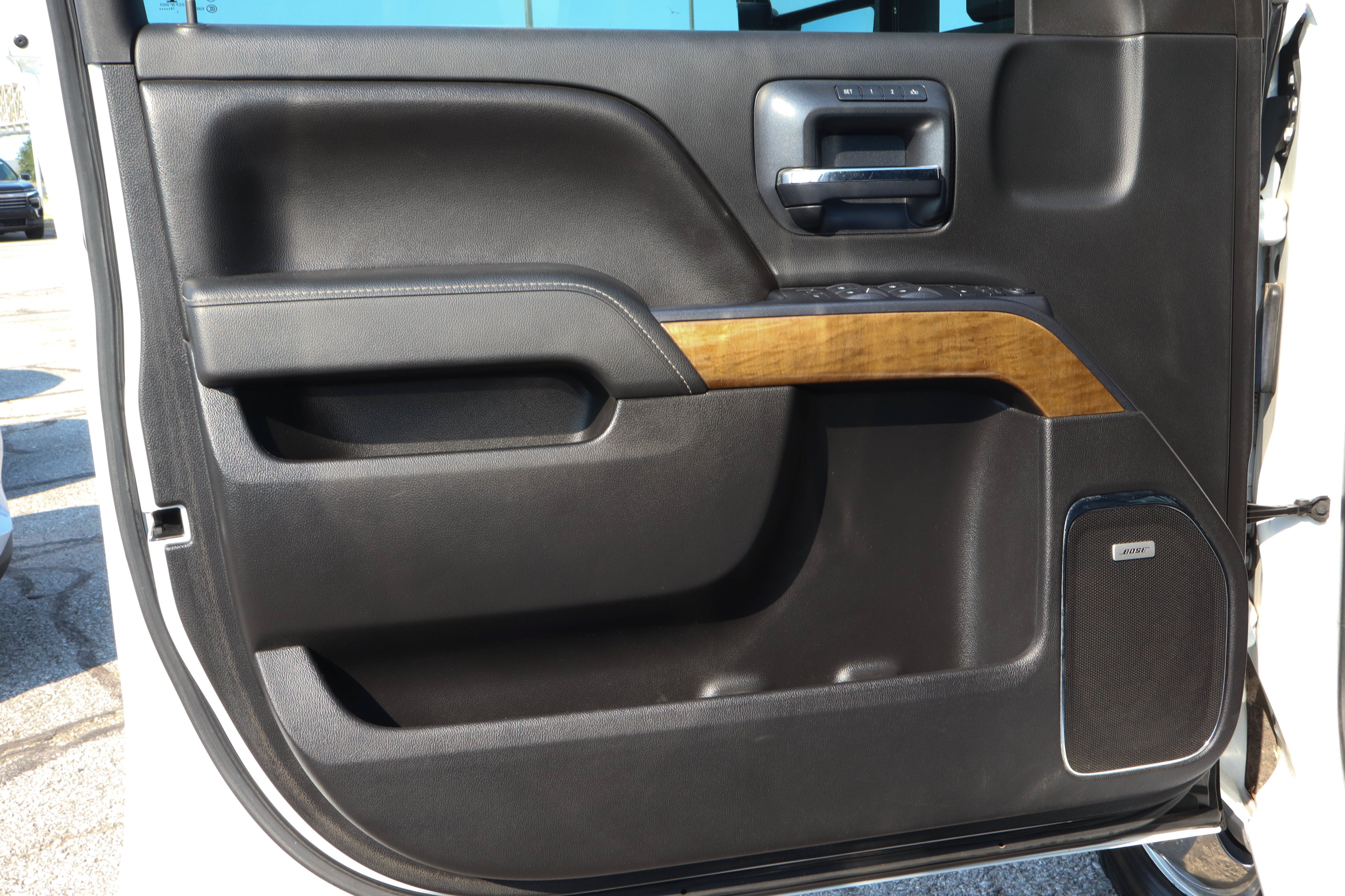 2015 Chevrolet Silverado 3500HD Built After Aug 14 4WD Crew Cab 167.7 LTZ