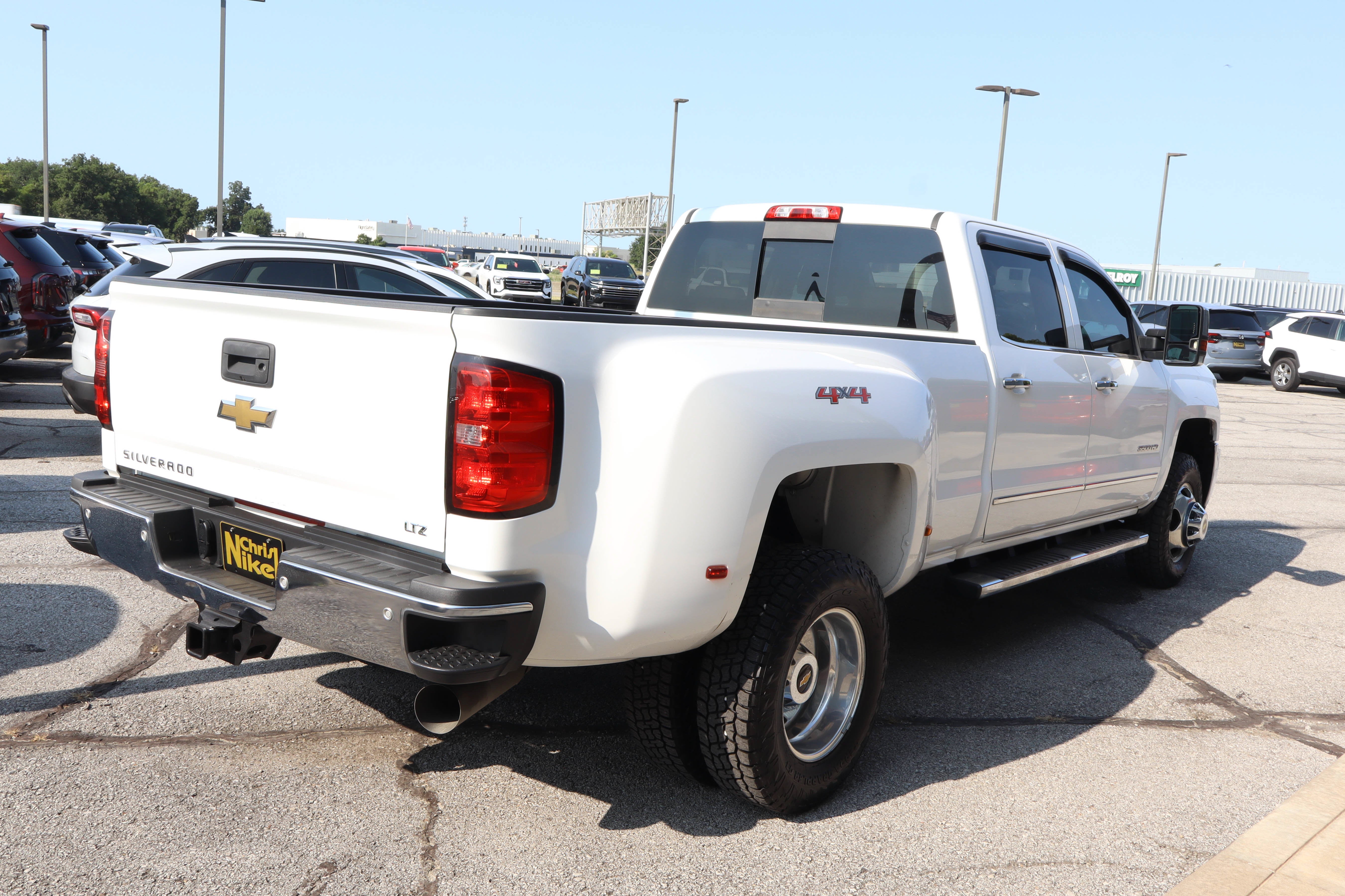 2015 Chevrolet Silverado 3500HD Built After Aug 14 4WD Crew Cab 167.7 LTZ