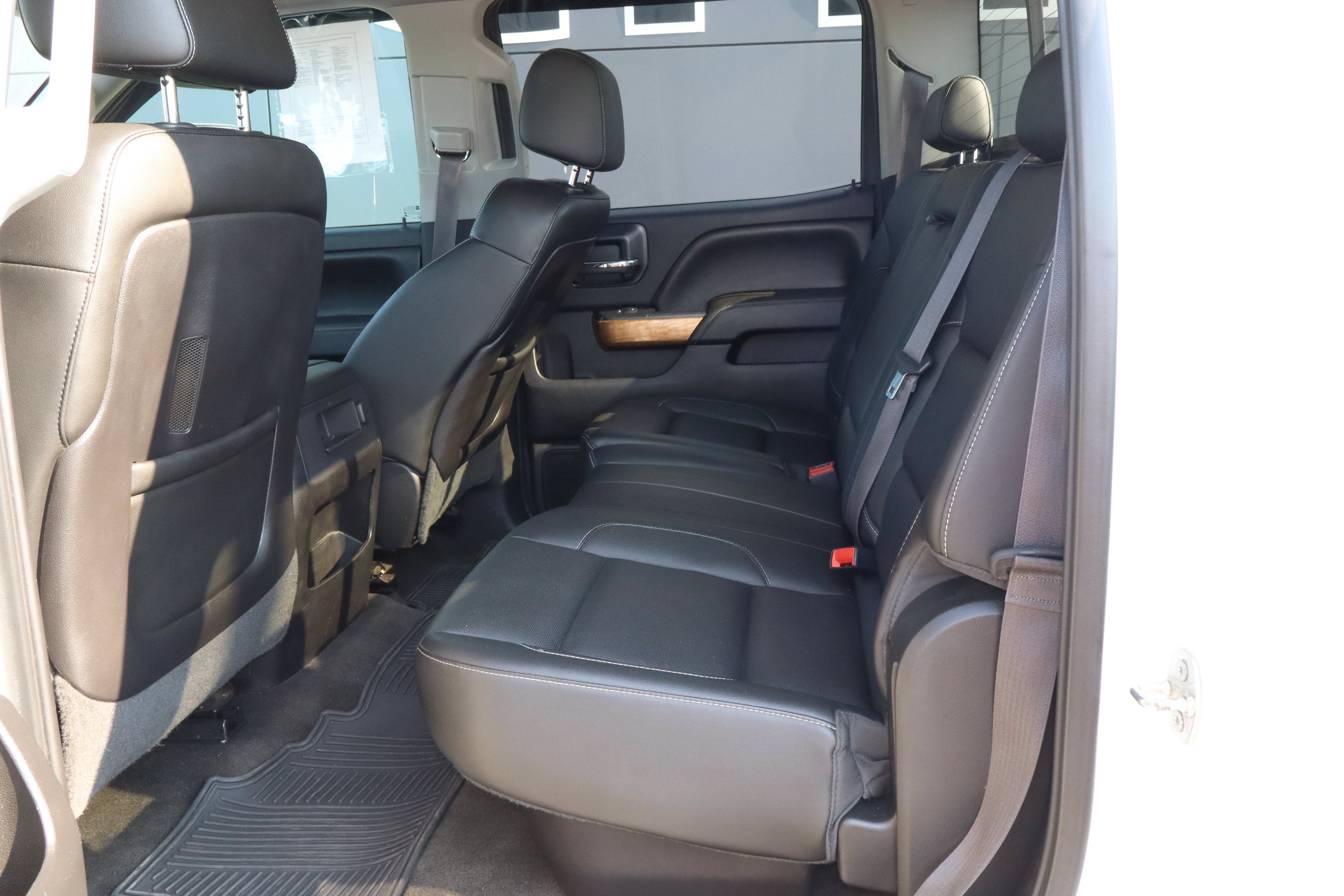2015 Chevrolet Silverado 3500HD Built After Aug 14 4WD Crew Cab 167.7 LTZ