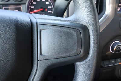 2023 Chevrolet Silverado 1500 4WD Crew Cab 147 Custom