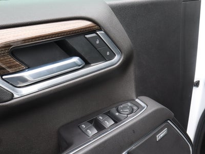 2022 Chevrolet Silverado 1500 4WD Crew Cab 147 RST