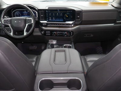 2022 Chevrolet Silverado 1500 4WD Crew Cab 147 RST