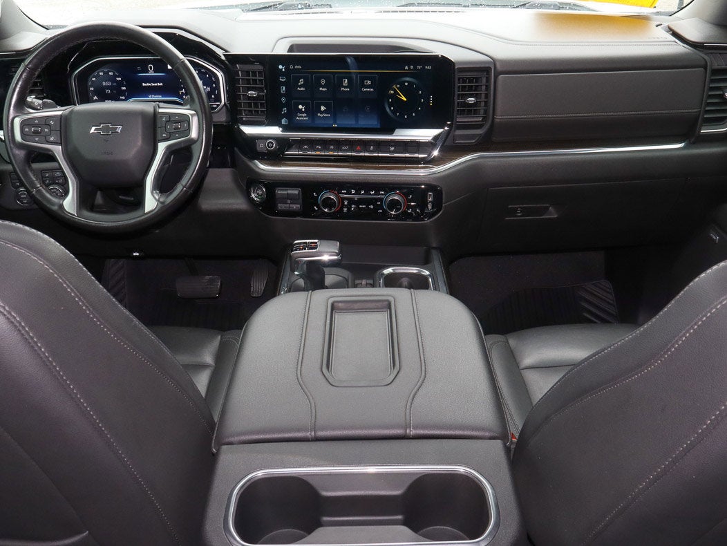 2022 Chevrolet Silverado 1500 4WD Crew Cab 147 RST
