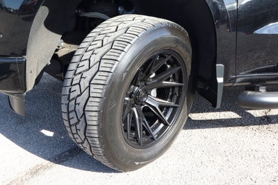 2022 Chevrolet Silverado 1500 4WD Crew Cab 147 RST