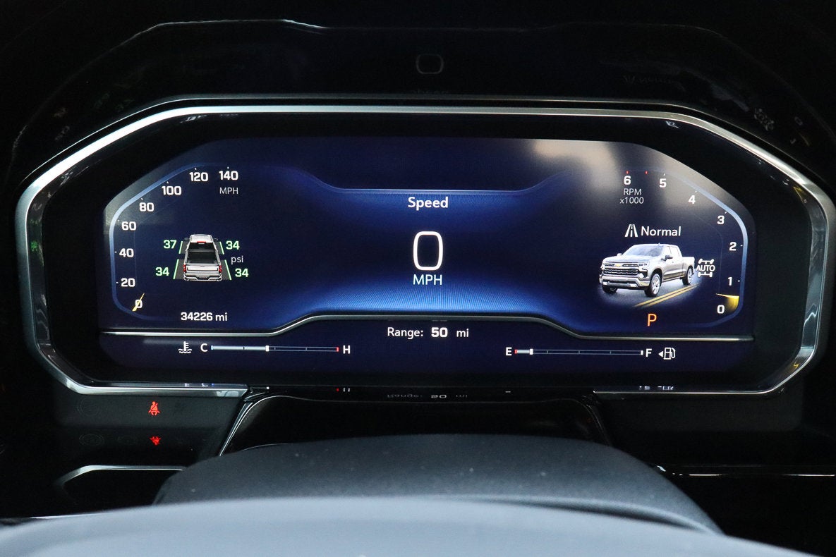 2022 Chevrolet Silverado 1500 4WD Crew Cab 147 RST