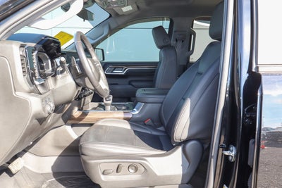 2022 Chevrolet Silverado 1500 4WD Crew Cab 147 RST