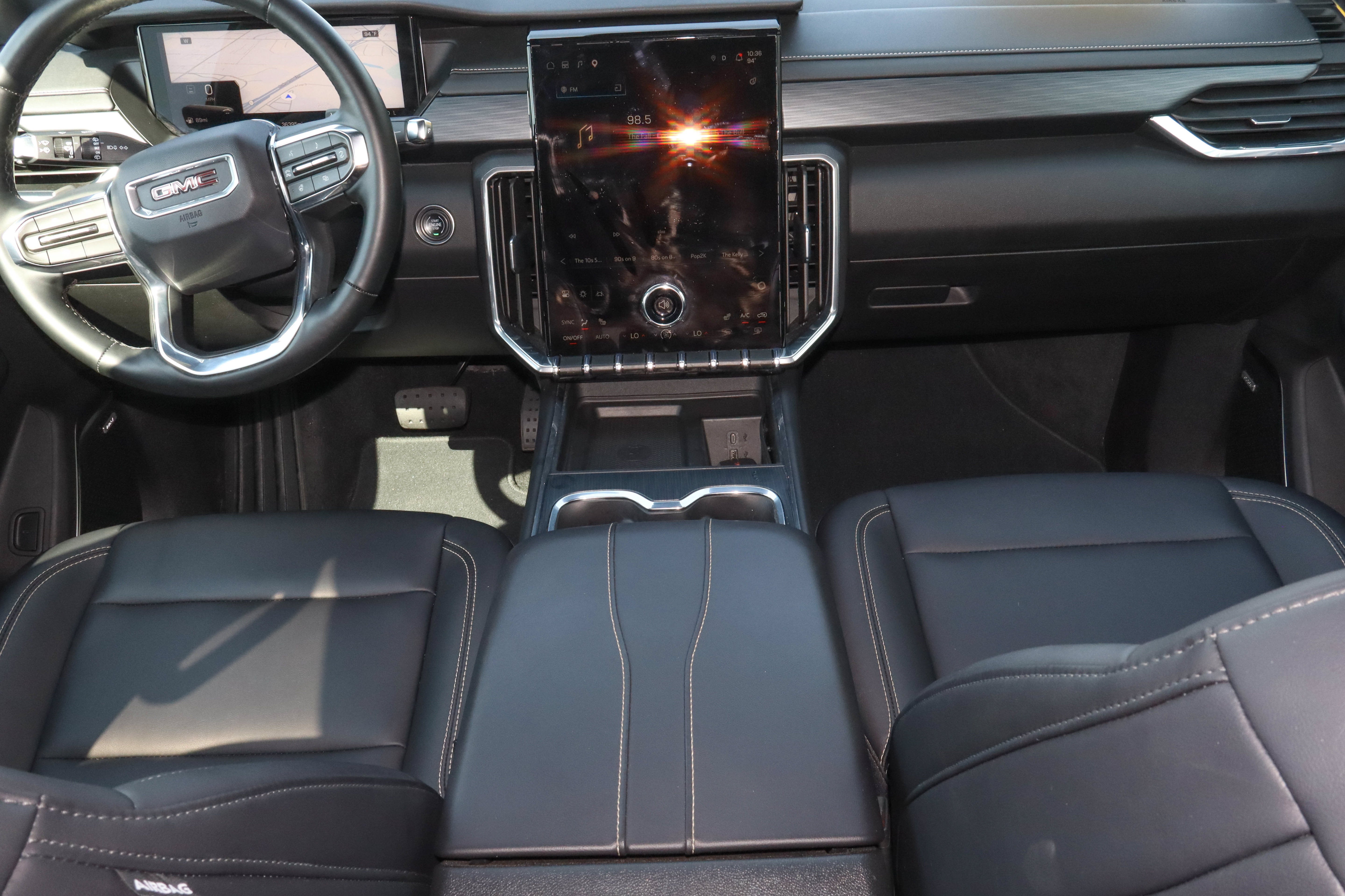 2026 GMC Acadia FWD 4dr Elevation