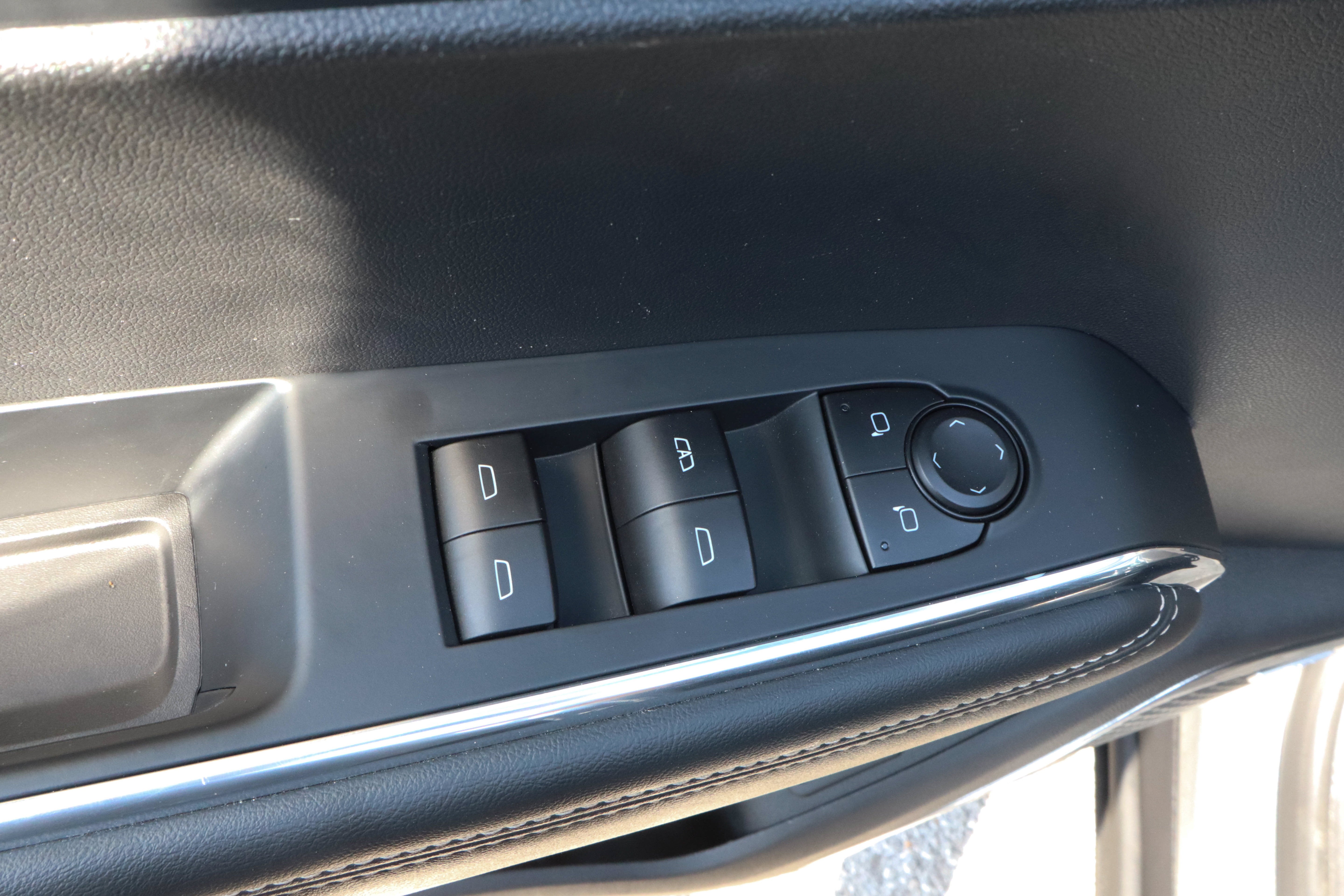 2026 GMC Acadia FWD 4dr Elevation