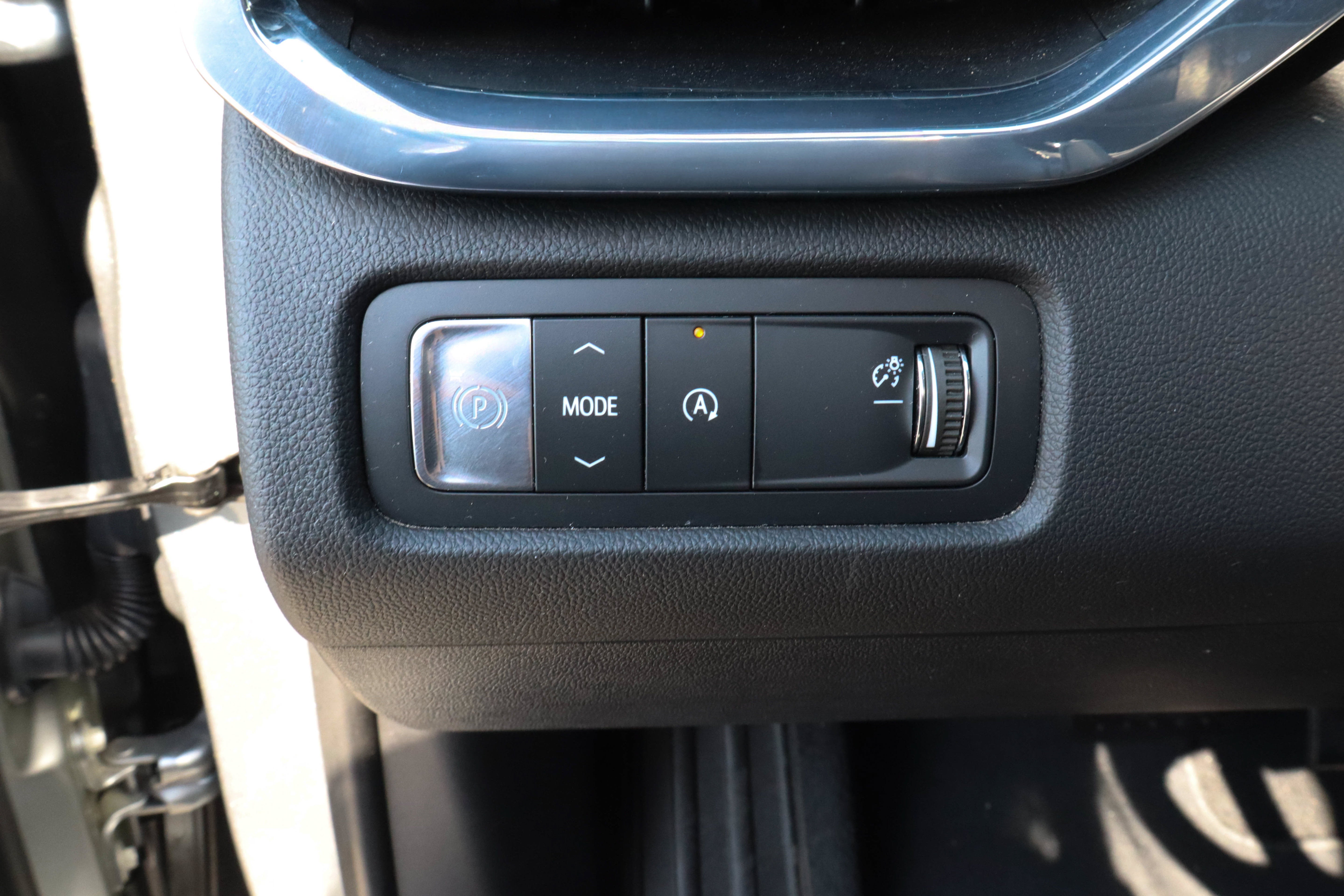 2026 GMC Acadia FWD 4dr Elevation