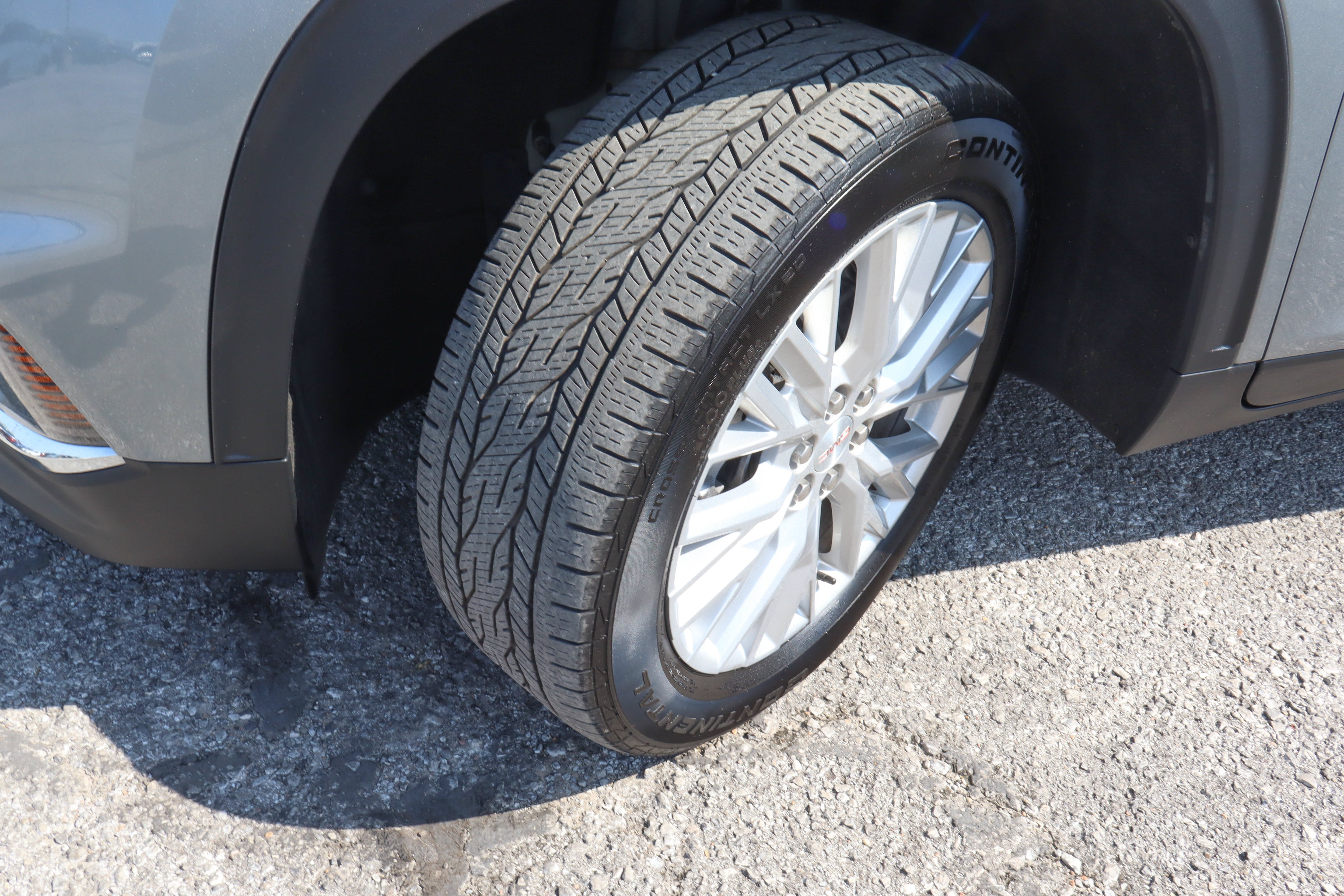 2026 GMC Acadia FWD 4dr Elevation