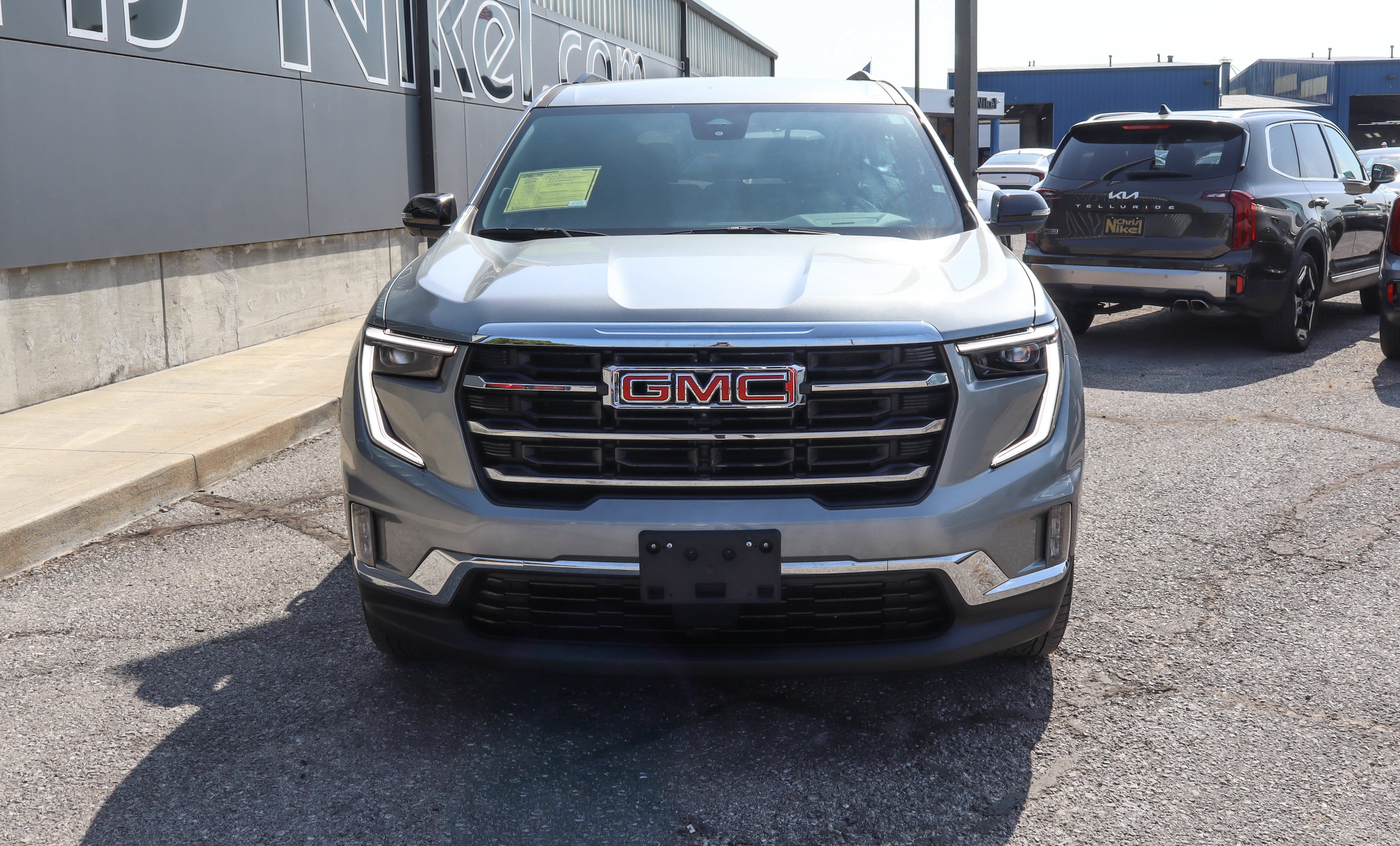 2026 GMC Acadia FWD 4dr Elevation