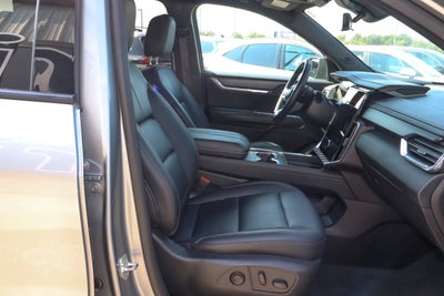 2026 GMC Acadia FWD 4dr Elevation