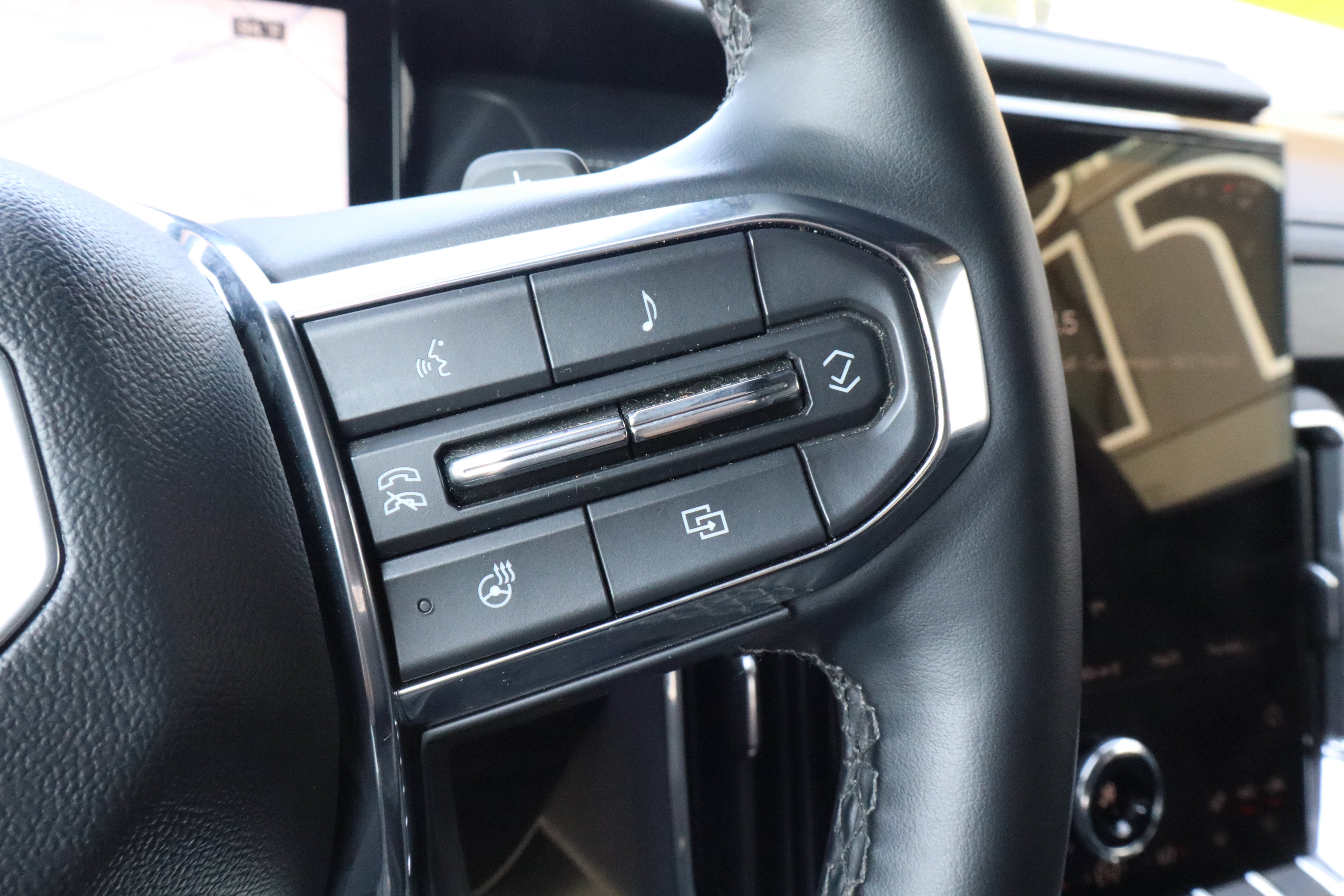2026 GMC Acadia FWD 4dr Elevation