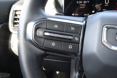 2025 GMC Acadia AWD 4dr AT4