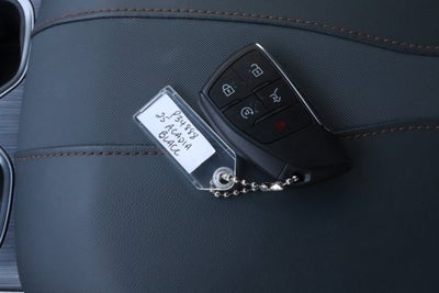 2025 GMC Acadia AWD 4dr AT4
