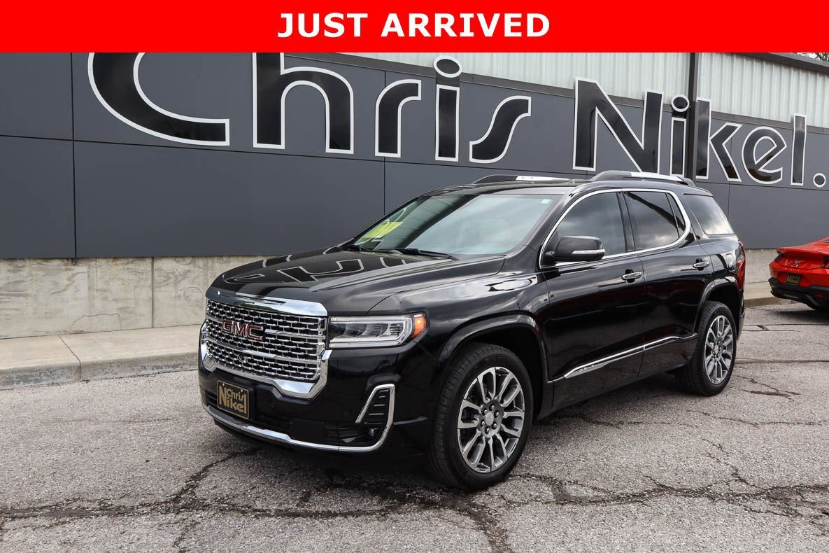 2023 GMC Acadia AWD 4dr Denali