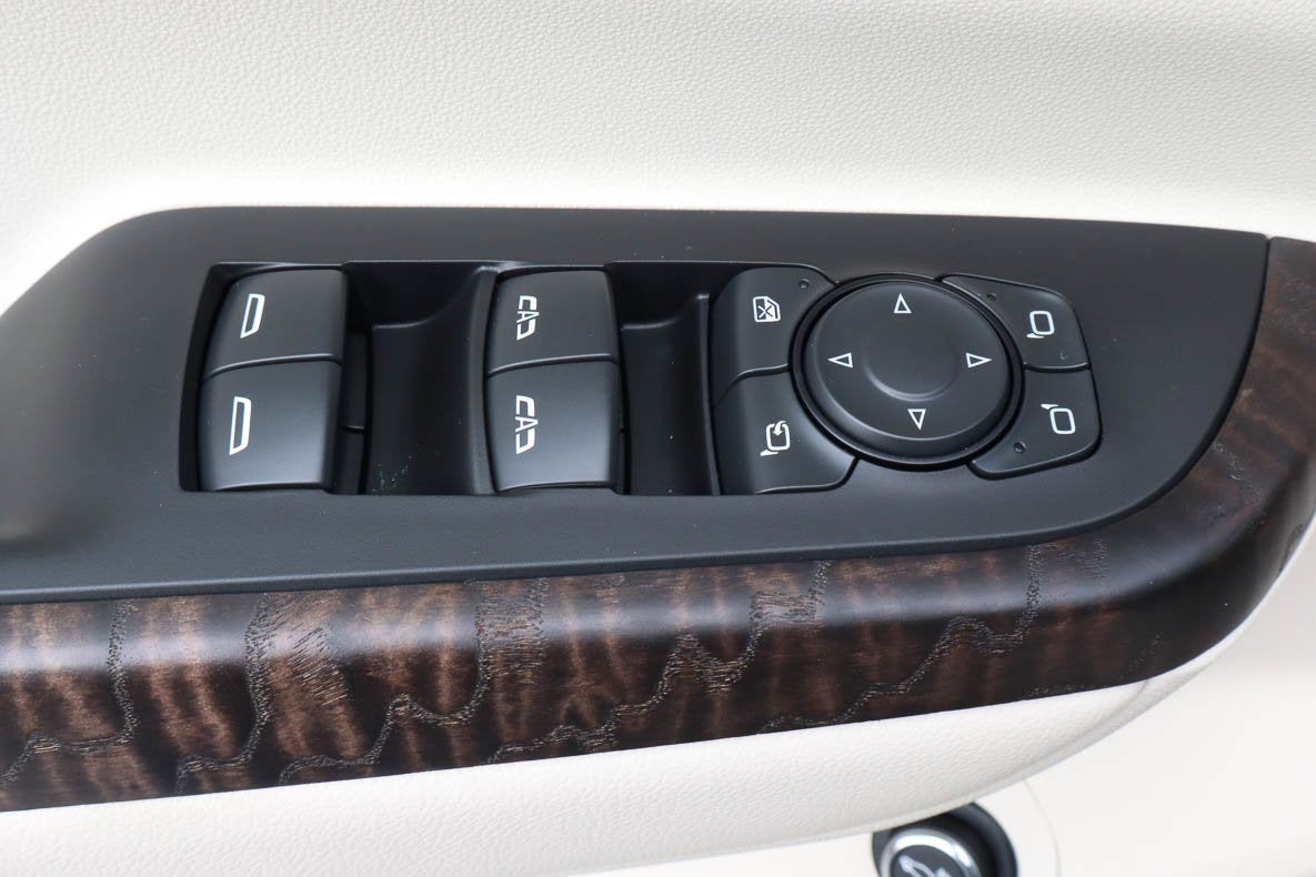 2023 GMC Acadia AWD 4dr Denali