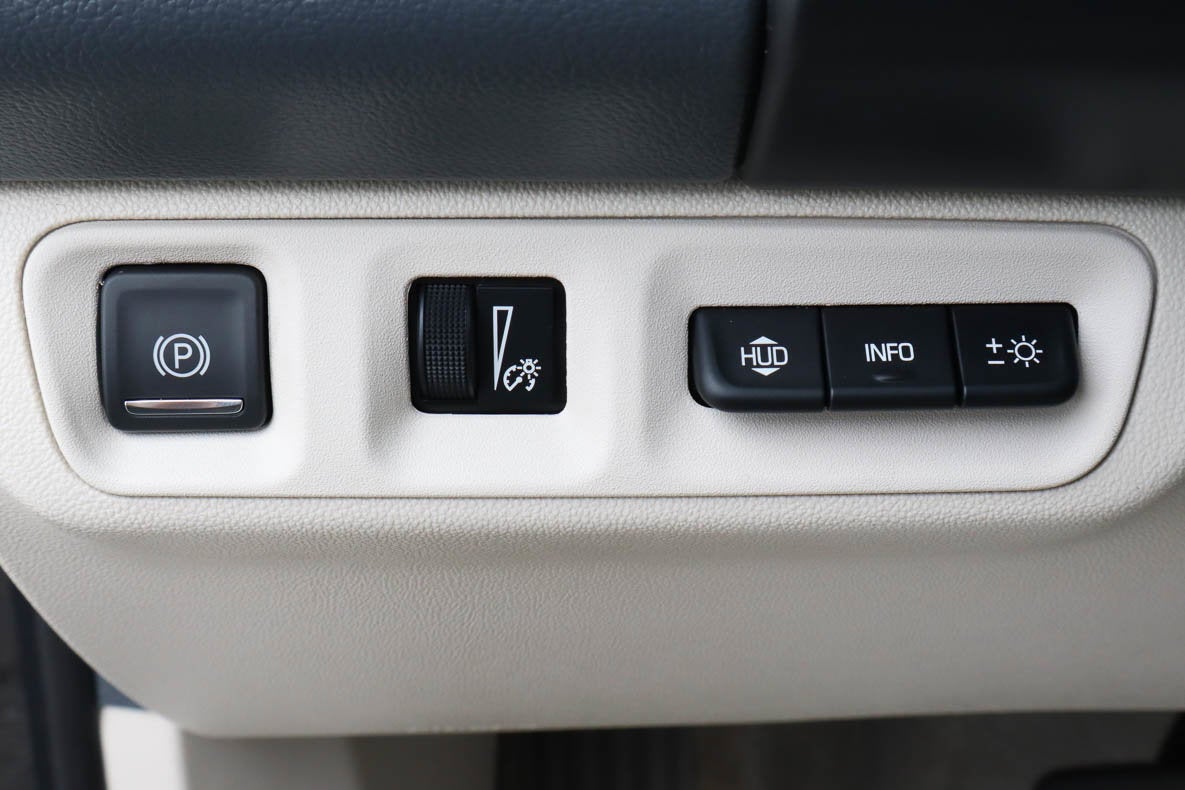 2023 GMC Acadia AWD 4dr Denali