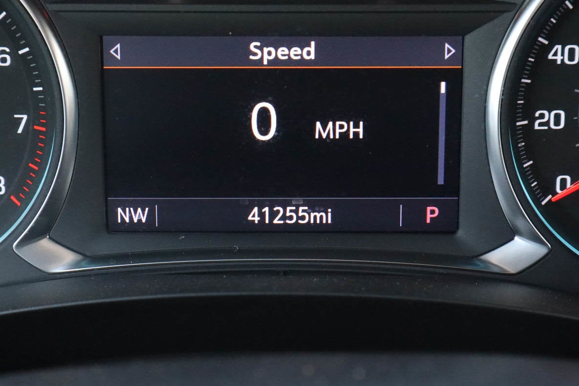 2023 Chevrolet Traverse FWD 4dr LT Cloth w/1LT