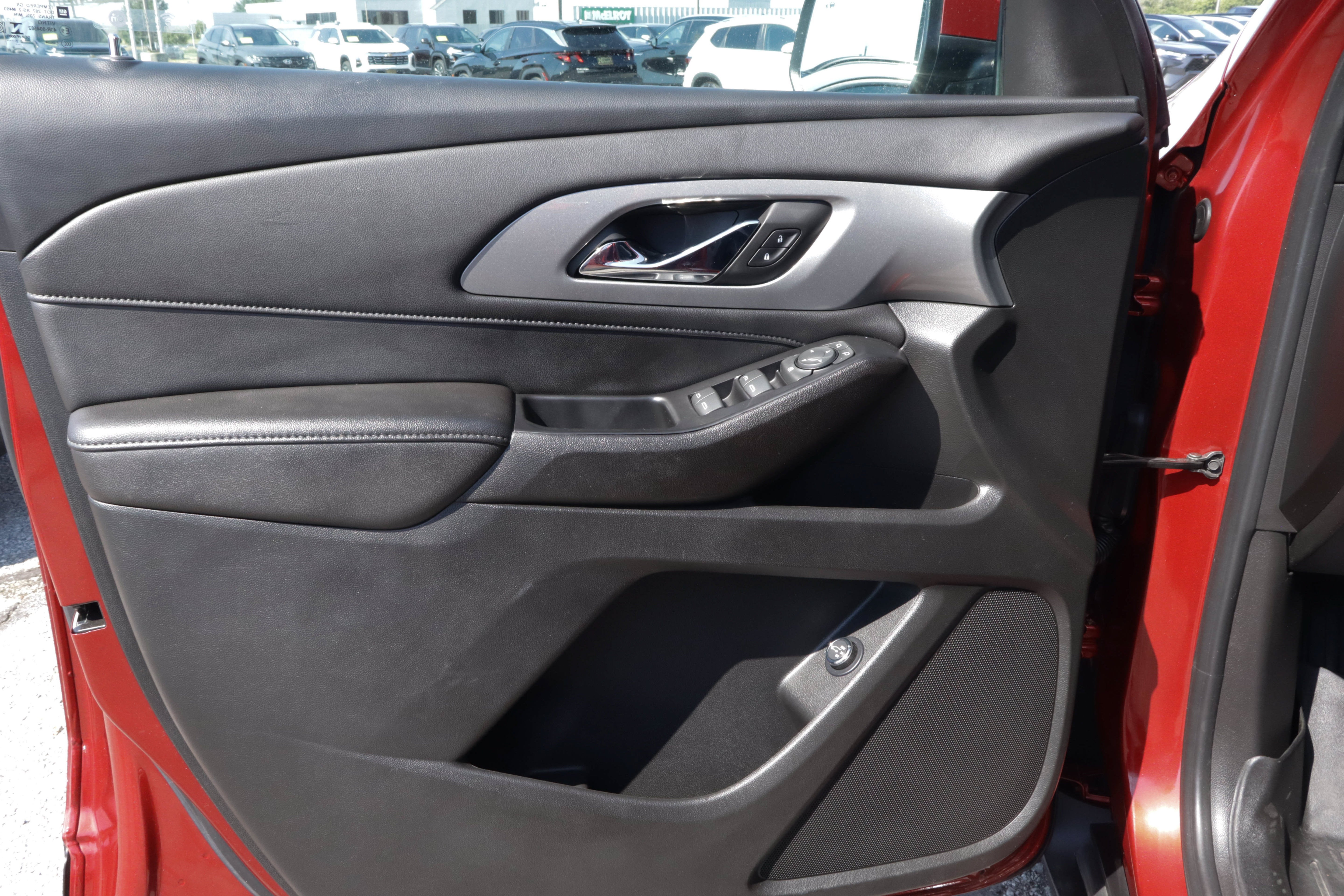 2023 Chevrolet Traverse FWD 4dr LT Cloth w/1LT