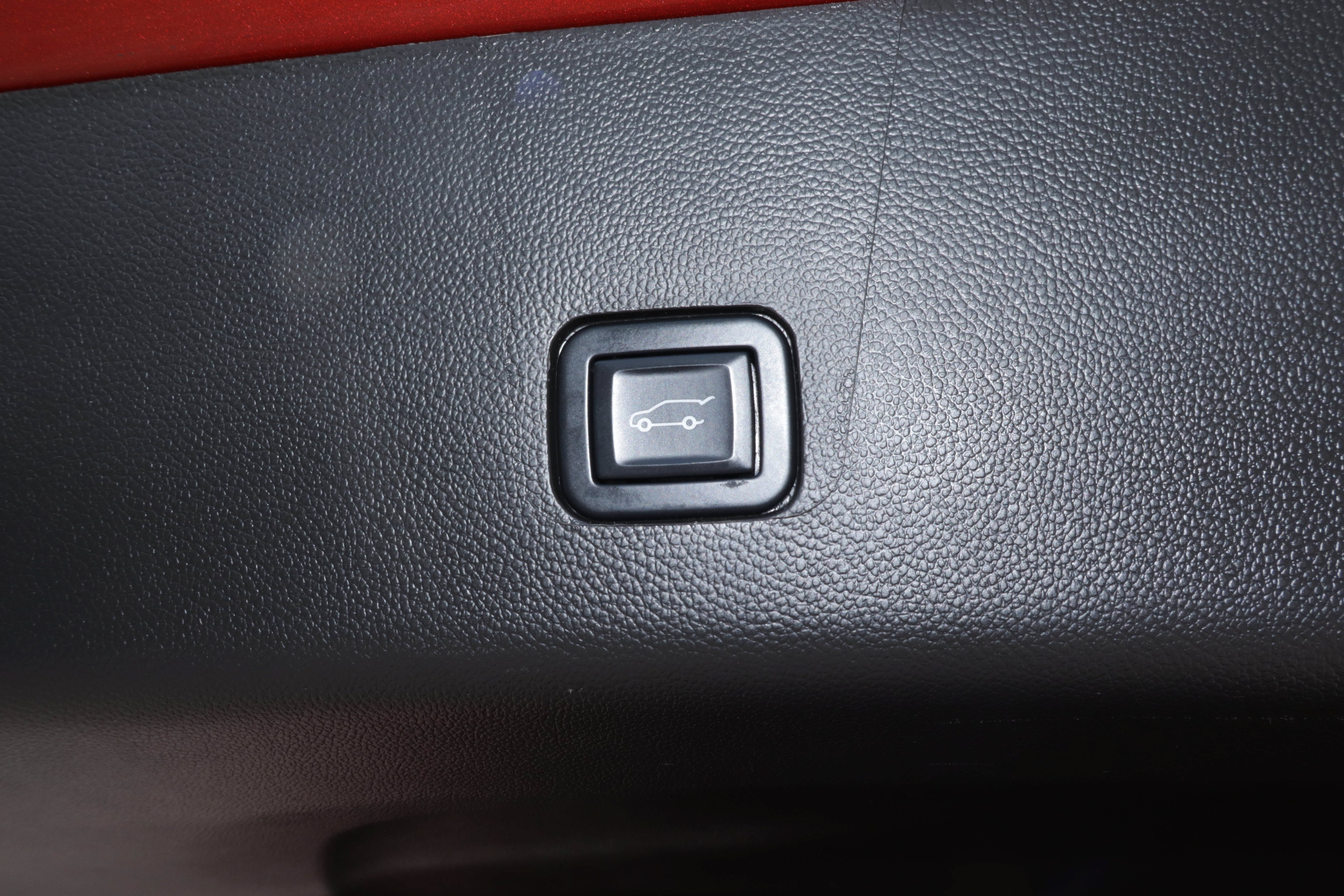 2023 Chevrolet Traverse FWD 4dr LT Cloth w/1LT