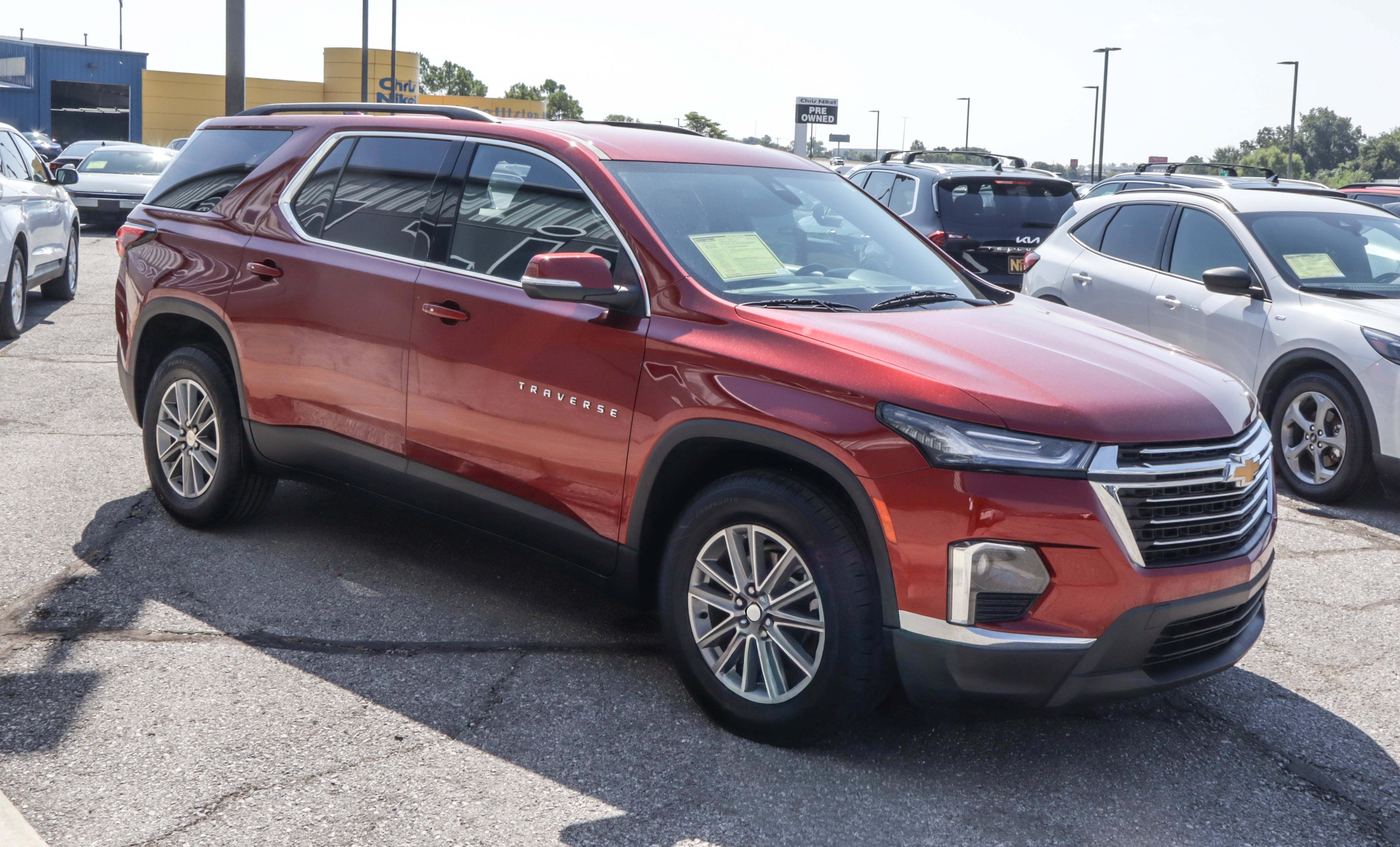 2023 Chevrolet Traverse FWD 4dr LT Cloth w/1LT