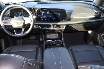 2025 Chevrolet Traverse FWD LT